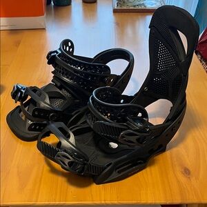 Women’s LEXA Black Snowboard Bindings